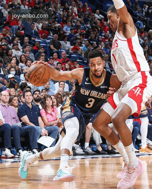 安博体育最新版本2026最新版本 NBA续约动态深度解析:CJ-麦科勒姆与老鹰1年2100万续约的完整指南